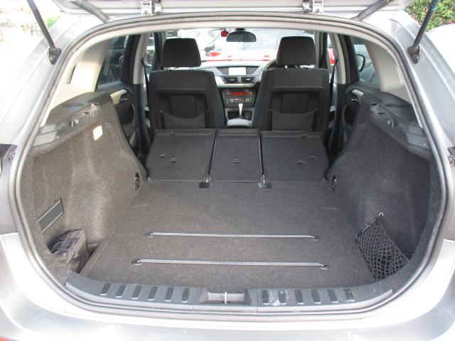 X1 sDrive 18i 車検R8年9月 走行6.9万キロ ドライブレコーダー バックカメラ CD スマートキー プッシュスタート ミラー一体型ETC HIDライト フォグ オートライト マニュアルモード 純正17アルミ(11枚目)