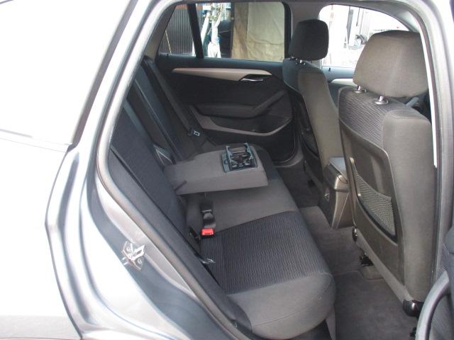 X1 sDrive 18i 車検R8年9月 走行6.9万キロ ドライブレコーダー バックカメラ CD スマートキー プッシュスタート ミラー一体型ETC HIDライト フォグ オートライト マニュアルモード 純正17アルミ(12枚目)