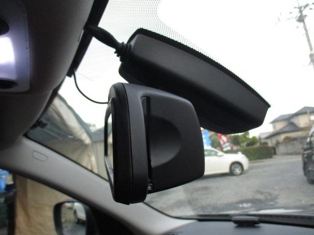 X1 sDrive 18i 車検R8年9月 走行6.9万キロ ドライブレコーダー バックカメラ CD スマートキー プッシュスタート ミラー一体型ETC HIDライト フォグ オートライト マニュアルモード 純正17アルミ(19枚目)