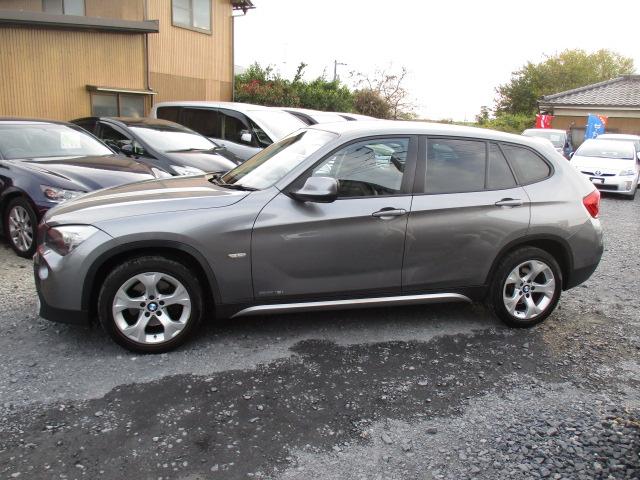 X1 sDrive 18i 車検R8年9月 走行6.9万キロ ドライブレコーダー バックカメラ CD スマートキー プッシュスタート ミラー一体型ETC HIDライト フォグ オートライト マニュアルモード 純正17アルミ(27枚目)