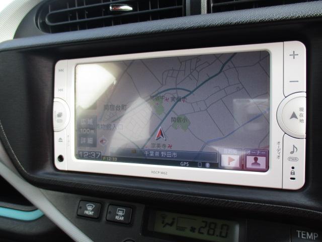 アクア Ｓ　１年間走行無制限保証付　純正ＳＤナビ　地デジ　ＢＴオーディオ　ＣＤ　ＡＵＸ　バックカメラ　シートヒーター　オートエアコン　スマートキー　プッシュスタート　ＥＴＣ　オートライト　リアスポイラー（12枚目）