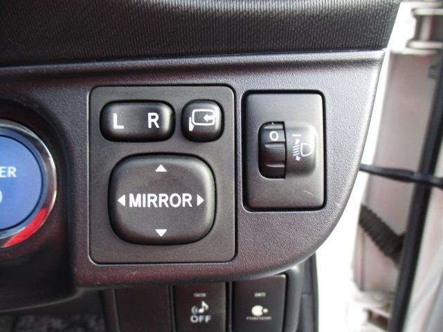 アクア Ｓ　１年間走行無制限保証付　純正ＳＤナビ　地デジ　ＢＴオーディオ　ＣＤ　ＡＵＸ　バックカメラ　シートヒーター　オートエアコン　スマートキー　プッシュスタート　ＥＴＣ　オートライト　リアスポイラー（21枚目）