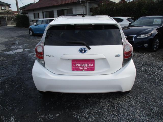 アクア Ｓ　１年間走行無制限保証付　純正ＳＤナビ　地デジ　ＢＴオーディオ　ＣＤ　ＡＵＸ　バックカメラ　シートヒーター　オートエアコン　スマートキー　プッシュスタート　ＥＴＣ　オートライト　リアスポイラー（30枚目）