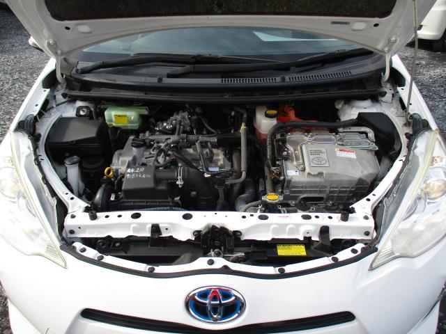 アクア Ｓ　１年間走行無制限保証付　純正ＳＤナビ　地デジ　ＢＴオーディオ　ＣＤ　ＡＵＸ　バックカメラ　シートヒーター　オートエアコン　スマートキー　プッシュスタート　ＥＴＣ　オートライト　リアスポイラー（38枚目）