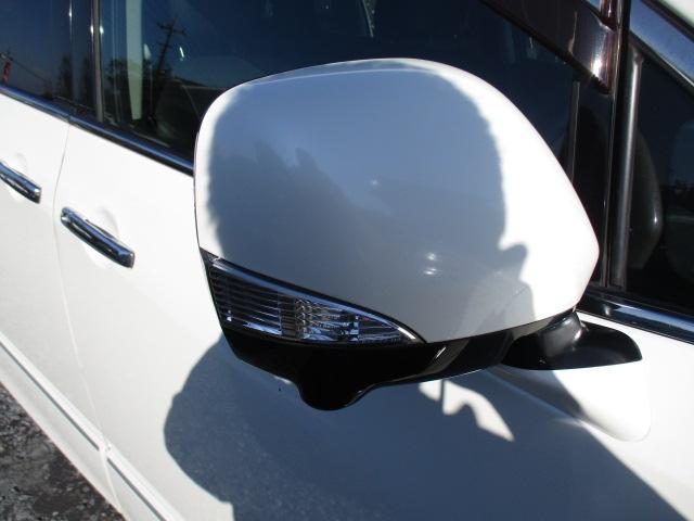 ご納車後の車検や板金塗装などなど、当店でお買い求めいただきましたお客様とはご納車後も長いお付き合いが出来ればとスタッフ一同考えておりますので、車の事はなんでもご相談下さいませ！