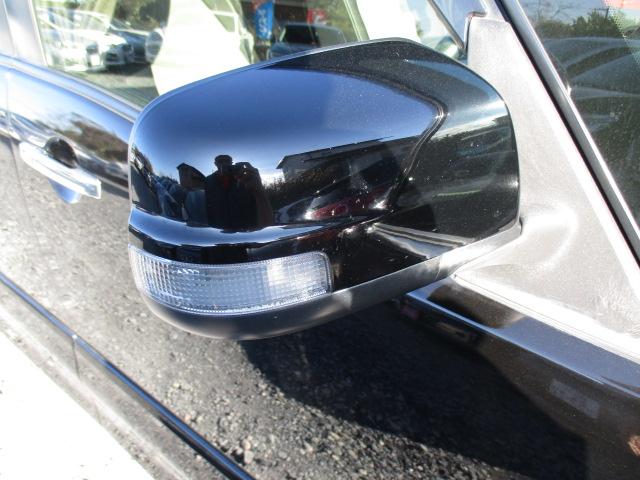 セレナ ライダー　ブラックライン　Ｓ－ハイブリッド　１年走行無制限保証付　特別仕様車　両側自動ドア　純正ＳＤナビ　フルセグ　ＢＴオーディオ　Ｂカメラ　左サイドカメラ　後席モニター　スマキー　ＥＴＣ　ドラレコ　社外１５ＡＷ　ＨＩＤライト　フォグ　リアスポ（36枚目）