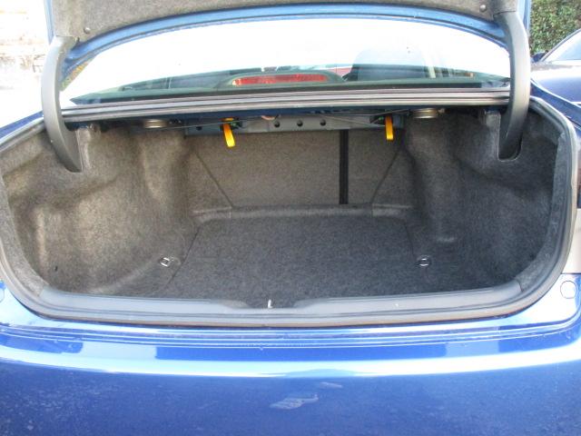 アコード ユーロR 6速MT CL7後期型 純正HDDナビ 地デジ 6速CDチェンジャー レカロシート スマートキー ETC 純正17AW HIDライト フォグランプ 修復歴無し(8枚目)