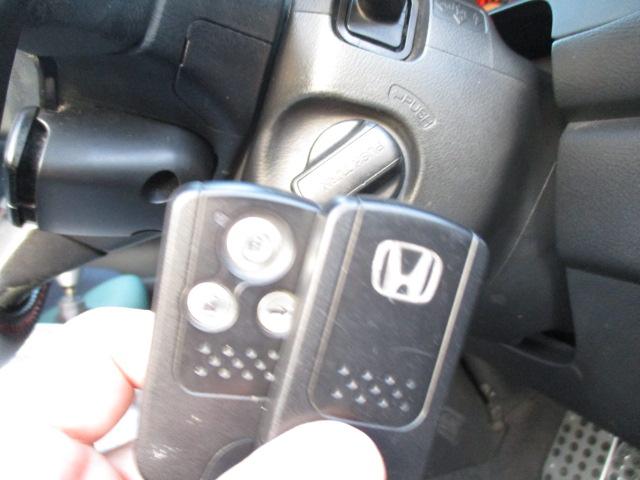 アコード ユーロR 6速MT CL7後期型 純正HDDナビ 地デジ 6速CDチェンジャー レカロシート スマートキー ETC 純正17AW HIDライト フォグランプ 修復歴無し(14枚目)