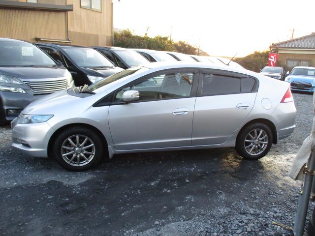 ���⍇���́w�O�O�V�W�|�U�O�S�V�|�W�Q�O�R�x�܂ł��C�y�ɂ��⍇���������I���X�A�J�[�h���ςɑΉ����Ă���܂��B�|�C���g�����܂��Ă����ł�����Ή��\�ȃJ�[�h�͒S���ɂ��₢���킹���������B