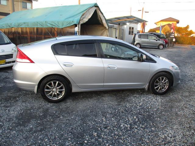 ���{�S���A�ǂ���̂��q�l�ւ����[�Ԃ��\�ł��������̂��q�l�ɂ����S���Ă��w�����������܂��l�A����]�ӏ��̎ʐ^���B�e�������肳���Ă����������Ƃ��\�ł��B���C�y�ɂ��\���t�����������B