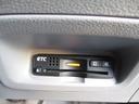 Ｌ　車検Ｒ８年９月　純正ＨＤＤナビ　地デジ　ＣＤ録音　ＤＶＤ　バックカメラ　キーレス　ＥＴＣ　社外１５ＡＷ　ＨＩＤライト　オートライト　プライバシーガラス　ウインカー付き電動格納ミラー　ドアバイザー（22枚目）