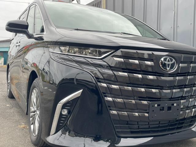 アルファードハイブリッド Z 登録済未使用車 デジタルインナーミラー 13.2型有機EL後席ディスプレイ 左右独立ムーンルーフ 電動シェード(5枚目)