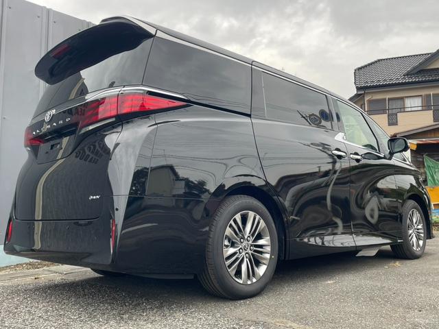 アルファードハイブリッド Z 登録済未使用車 デジタルインナーミラー 13.2型有機EL後席ディスプレイ 左右独立ムーンルーフ 電動シェード(7枚目)