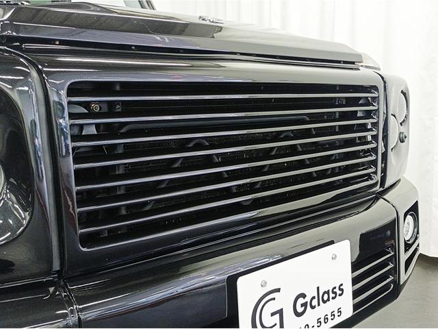 G55 AMGロング デジーノレザー BRABUSバンパー BRABUSグリル ARTデュアルヘッドライト ARTオーバーフェンダー 背面タイヤレススムージング カーボンステアリング マッキントッシュアンプ(19枚目)