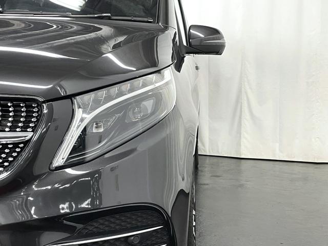 MERCEDES BENZ V-CLASS V220D AVANTGARDE EXTRA LONG AMG LINE PACKAGE