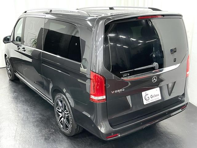 MERCEDES BENZ V-CLASS V220D AVANTGARDE EXTRA LONG AMG LINE PACKAGE