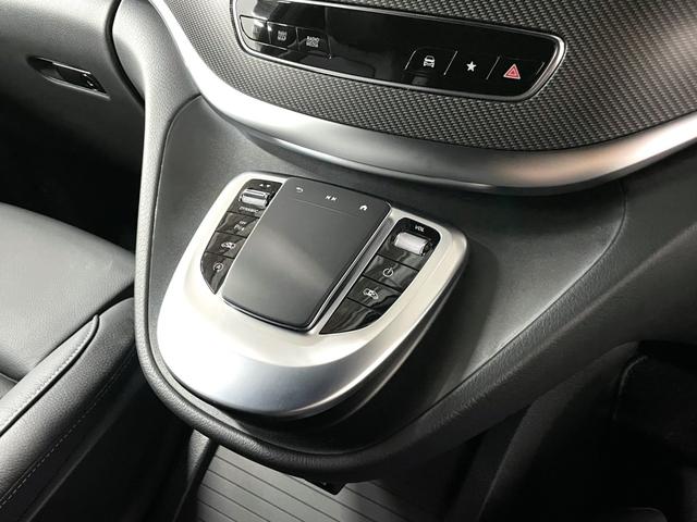 MERCEDES BENZ V-CLASS V220D AVANTGARDE EXTRA LONG AMG LINE PACKAGE