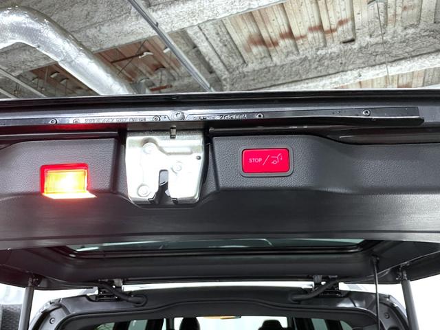 MERCEDES BENZ V-CLASS V220D AVANTGARDE EXTRA LONG AMG LINE PACKAGE