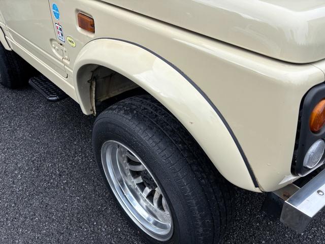 ジムニー ワイルドウインド　リフトアップ　社外オーバーフェンダー　社外フロントバンパー　社外アルミホイール　社外サイドステップ　社外フロントグリル　社外ステアリング　ステアリングダンパー（19枚目）