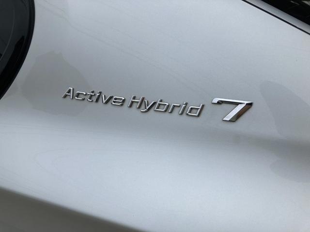 ７シリーズ アクティブハイブリッド７　Ｍスポーツパッケージ　フルノーマル　左ハンドル　禁煙車　ブラックレザー　サンルーフ　Ｖ８ツインターボ　バックカメラ　ヘッドアップディスプレイ　ＥＴＣ　１９インチアルミ　スペアキー　取扱説明書　整備手帳（63枚目）