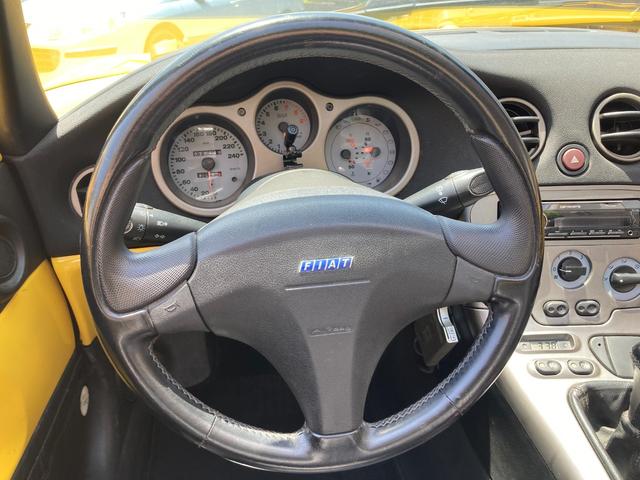 ニューバルケッタ ベースグレード　ディーラー車　禁煙車　ＭＴ５速　左ハンドル　ドラレコ　ＥＴＣ　Ｂｌｕｅｔｏｏｔｈ　ＡＵＤＩＯ　取扱説明書（13枚目）