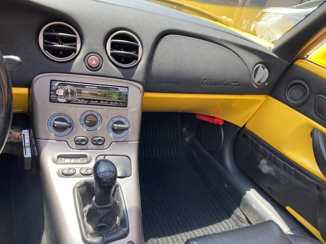 ニューバルケッタ ベースグレード　ディーラー車　禁煙車　ＭＴ５速　左ハンドル　ドラレコ　ＥＴＣ　Ｂｌｕｅｔｏｏｔｈ　ＡＵＤＩＯ　取扱説明書（16枚目）