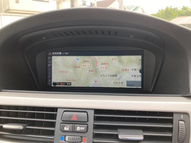 ３シリーズ ３２０ｉ　最終モデル　ディーラー車　禁煙車　ＥＴＣ　バックカメラ　取扱説明書　記録簿（13枚目）