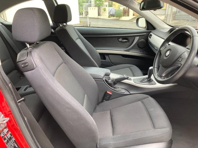 ３シリーズ ３２０ｉ　最終モデル　ディーラー車　禁煙車　ＥＴＣ　バックカメラ　取扱説明書　記録簿（20枚目）