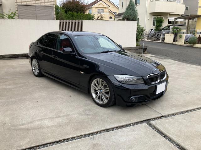 ３シリーズ ３２５ｉ　Ｍスポーツパッケージ　ディーラー車　禁煙車　最終型　Ｍスポーツパッケージ　１８インチアルミホイール　ＡＲＱＲＡＹマフラー　赤レザーシート　前席パワーシート　ＥＴＣ　ドラレコ　スペアキー　ＴＶ　取扱説明書　記録簿（6枚目）