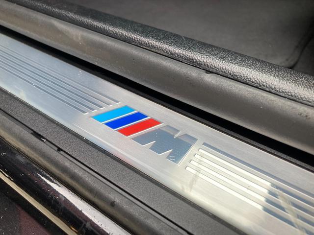 ３シリーズ ３２５ｉ　Ｍスポーツパッケージ　ディーラー車　禁煙車　最終型　Ｍスポーツパッケージ　１８インチアルミホイール　ＡＲＱＲＡＹマフラー　赤レザーシート　前席パワーシート　ＥＴＣ　ドラレコ　スペアキー　ＴＶ　取扱説明書　記録簿（31枚目）