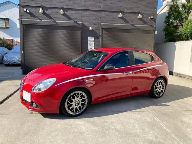 ジュリエッタ ケン オクヤマ スペチアーレ ロッサ ディーラー車 禁煙車 限定車 パドルシフト 前後センサー Bluetooth 18インチ専用ホイール ETC 取扱説明書 スペアキー スペアタイヤ(2枚目)