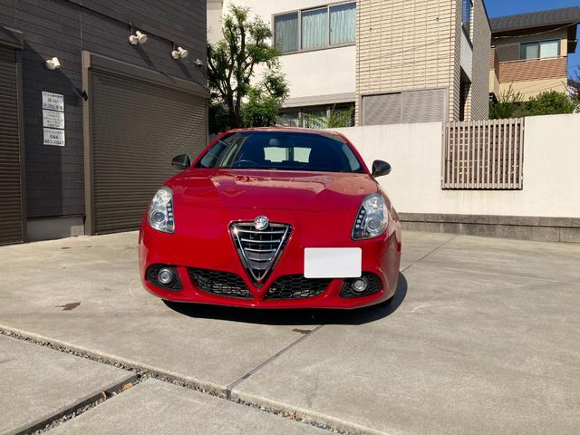 ジュリエッタ ケン オクヤマ スペチアーレ ロッサ ディーラー車 禁煙車 限定車 パドルシフト 前後センサー Bluetooth 18インチ専用ホイール ETC 取扱説明書 スペアキー スペアタイヤ(6枚目)