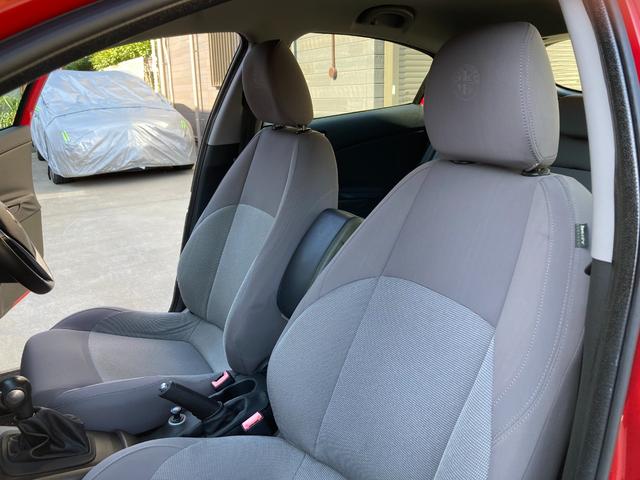 ジュリエッタ ケン オクヤマ スペチアーレ ロッサ ディーラー車 禁煙車 限定車 パドルシフト 前後センサー Bluetooth 18インチ専用ホイール ETC 取扱説明書 スペアキー スペアタイヤ(30枚目)