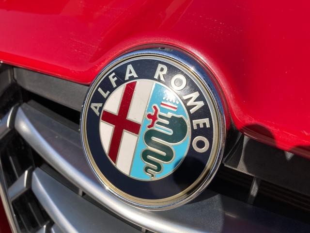 ジュリエッタ ケン オクヤマ スペチアーレ ロッサ ディーラー車 禁煙車 限定車 パドルシフト 前後センサー Bluetooth 18インチ専用ホイール ETC 取扱説明書 スペアキー スペアタイヤ(45枚目)