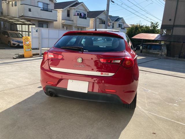 ジュリエッタ ケン オクヤマ スペチアーレ ロッサ ディーラー車 禁煙車 限定車 パドルシフト 前後センサー Bluetooth 18インチ専用ホイール ETC 取扱説明書 スペアキー スペアタイヤ(62枚目)