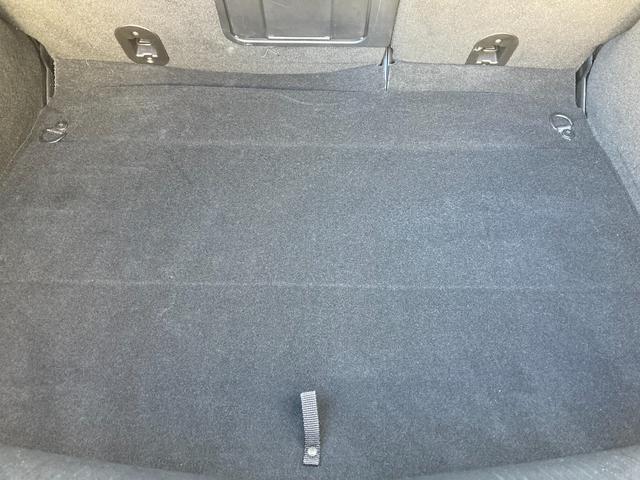 ジュリエッタ ケン オクヤマ スペチアーレ ロッサ ディーラー車 禁煙車 限定車 パドルシフト 前後センサー Bluetooth 18インチ専用ホイール ETC 取扱説明書 スペアキー スペアタイヤ(66枚目)