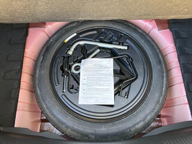 ジュリエッタ ケン オクヤマ スペチアーレ ロッサ ディーラー車 禁煙車 限定車 パドルシフト 前後センサー Bluetooth 18インチ専用ホイール ETC 取扱説明書 スペアキー スペアタイヤ(67枚目)