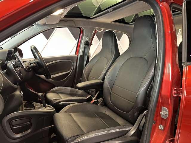 スマートフォーフォー BRABUS エクスクルーシブ レッド リミテッド ツイナミック 障害物センサー ナビ バックカメラ 横滑り防止装置 盗難防止装置 過給器設定モデル ミュージックプレイヤー接続可 ETC ドライブレコーダー 本革シート シートヒーター ガラスルーフ(14枚目)