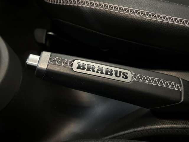 スマートフォーフォー BRABUS エクスクルーシブ レッド リミテッド ツイナミック 障害物センサー ナビ バックカメラ 横滑り防止装置 盗難防止装置 過給器設定モデル ミュージックプレイヤー接続可 ETC ドライブレコーダー 本革シート シートヒーター ガラスルーフ(23枚目)