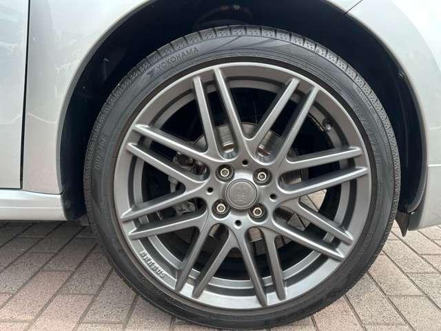 スマートフォーフォー BRABUS スポーツ ツイナミック 9インチナビ シートヒーター クルーズコントロール 衝突被害軽減ブレーキ 障害物センサー 過給器設定モデル ナビ バックカメラ ミュージックプレイヤー接続可 シートヒーター ガラスルーフ(28枚目)