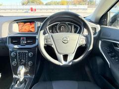 ���ޡ��ȥ����Ǥ��Τǥ����ϥ��Х��ݥ��åȤ����줿�ޤޤǥɥ��γ��Ĥ��饨�󥸥�Υ��󥪥դޤǲ�ǽ�Ǥ��� 3