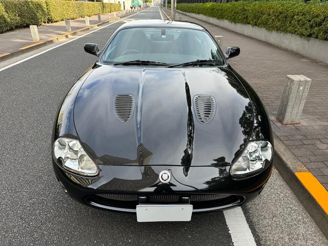 ＸＫ ＸＫＲ１００　世界限定５００台　国内５０台　本国オプションレカロシート　専用ＢＢＳ２０ＡＷ　専用ブレンボブレーキ　専用インテリア　アダプティブクルーズコントロール　ナビＴＶ　ブルーレイ再生　バックカメラ　ＥＴＣ（5枚目）