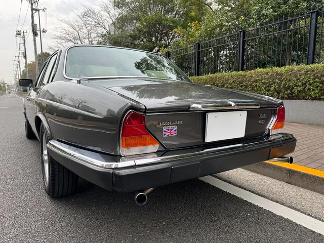 ＸＪ ＸＪ６－４．２　ディーラー車　左ハンドル　ノーマル車輛（12枚目）