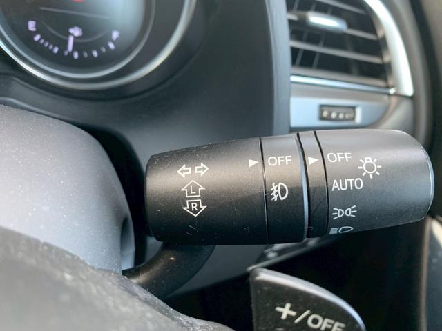 オートライト機能付きなのでつけ忘れや消し忘れの心配もありません。