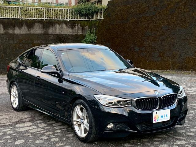 ３シリーズ ３２０ｉグランツーリスモ　Ｍスポーツ　ドライブレコーダー　ＥＴＣ　バックカメラ　ナビ　クリアランスソナー　レーンアシスト　アルミホイール　オートライト　パワーシート　スマートキー　アイドリングストップ　電動格納ミラー　ＣＶＴ　ＥＳＣ　ＣＤ（14枚目）