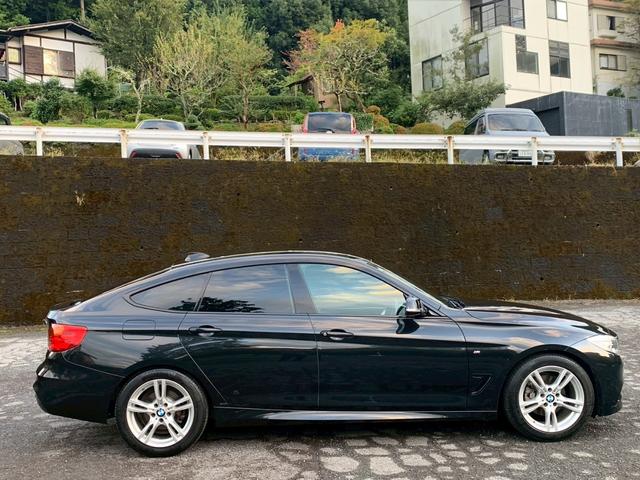 ３シリーズ ３２０ｉグランツーリスモ　Ｍスポーツ　ドライブレコーダー　ＥＴＣ　バックカメラ　ナビ　クリアランスソナー　レーンアシスト　アルミホイール　オートライト　パワーシート　スマートキー　アイドリングストップ　電動格納ミラー　ＣＶＴ　ＥＳＣ　ＣＤ（16枚目）