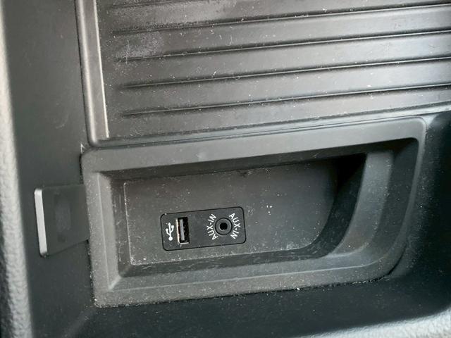 ３シリーズ ３２０ｉグランツーリスモ　Ｍスポーツ　ドライブレコーダー　ＥＴＣ　バックカメラ　ナビ　クリアランスソナー　レーンアシスト　アルミホイール　オートライト　パワーシート　スマートキー　アイドリングストップ　電動格納ミラー　ＣＶＴ　ＥＳＣ　ＣＤ（29枚目）