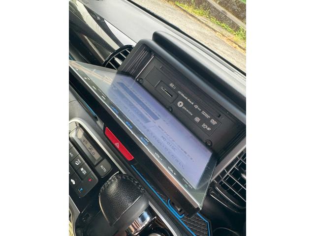 Ｎ－ＢＯＸカスタム Ｇ　ターボＳＳブラックスタイルパッケージ　ＥＴＣ　バックカメラ　両側電動スライドドア　ナビ　ＴＶ　オートクルーズコントロール　衝突被害軽減システム　オートライト　ＨＩＤ　スマートキー　アイドリングストップ　電動格納ミラー　ベンチシート　ＣＶＴ（23枚目）