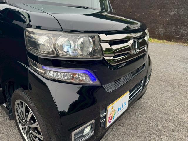 Ｎ－ＢＯＸカスタム Ｇ　ターボＳＳブラックスタイルパッケージ　ＥＴＣ　バックカメラ　両側電動スライドドア　ナビ　ＴＶ　オートクルーズコントロール　衝突被害軽減システム　オートライト　ＨＩＤ　スマートキー　アイドリングストップ　電動格納ミラー　ベンチシート　ＣＶＴ（27枚目）