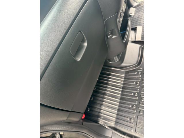 Ｎ－ＢＯＸカスタム Ｇ　ターボＳＳブラックスタイルパッケージ　ＥＴＣ　バックカメラ　両側電動スライドドア　ナビ　ＴＶ　オートクルーズコントロール　衝突被害軽減システム　オートライト　ＨＩＤ　スマートキー　アイドリングストップ　電動格納ミラー　ベンチシート　ＣＶＴ（30枚目）